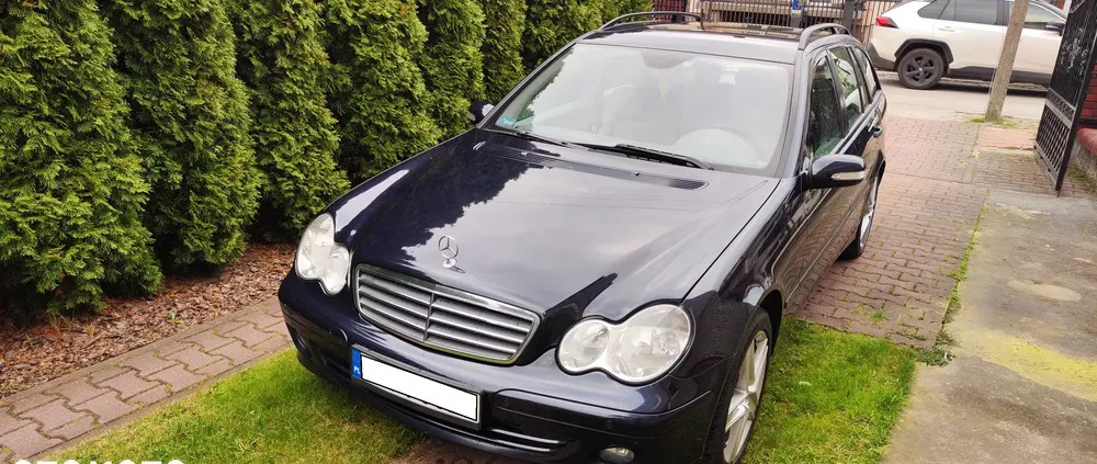 mercedes benz Mercedes-Benz Klasa C cena 15999 przebieg: 168000, rok produkcji 2006 z Otmuchów